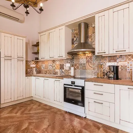 Milena's Kır Evi *