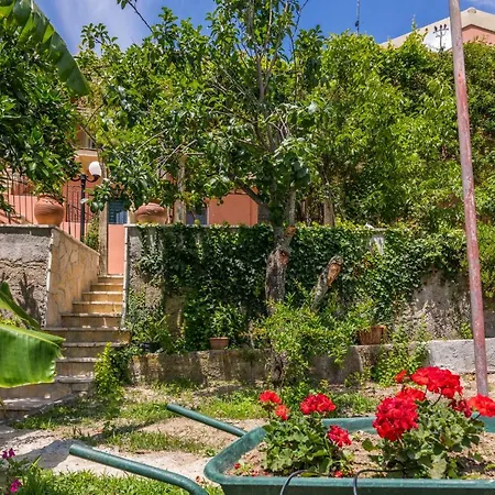 Milena's Kır Evi